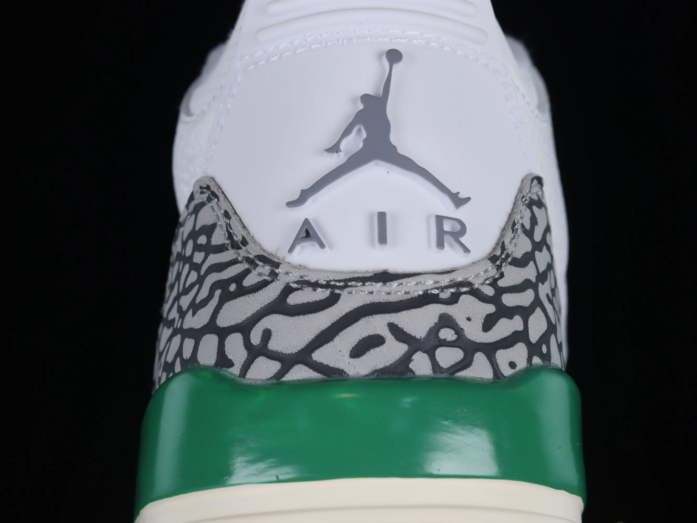 All categories Air Jordan Jordan series basketball shoes Air Jordan 3 Air Jordan 3 Retro "Lucky Green" AJ3 Joe 3 white green cement CK9246-136